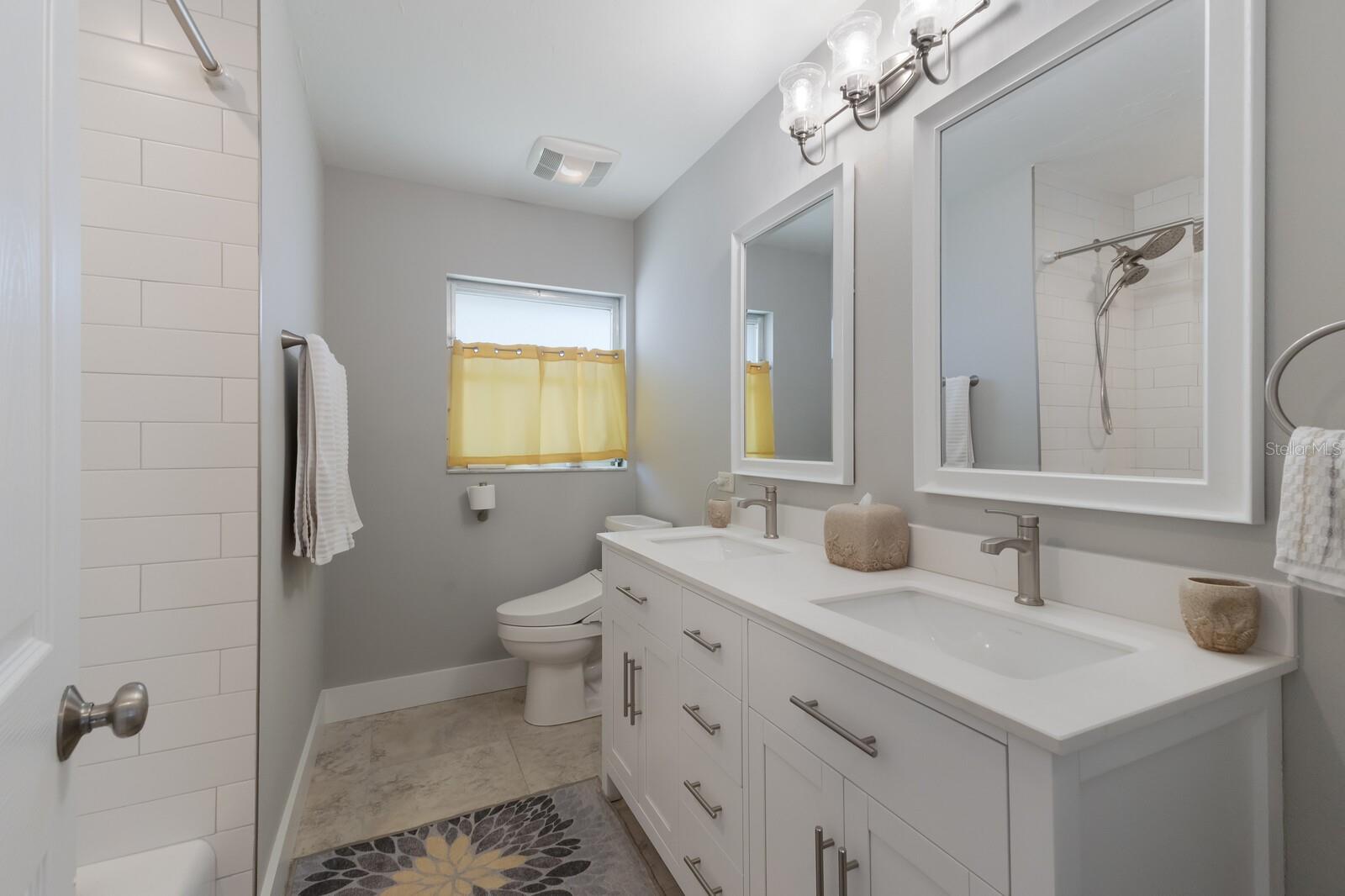 BAY PALMS ADD - Residential