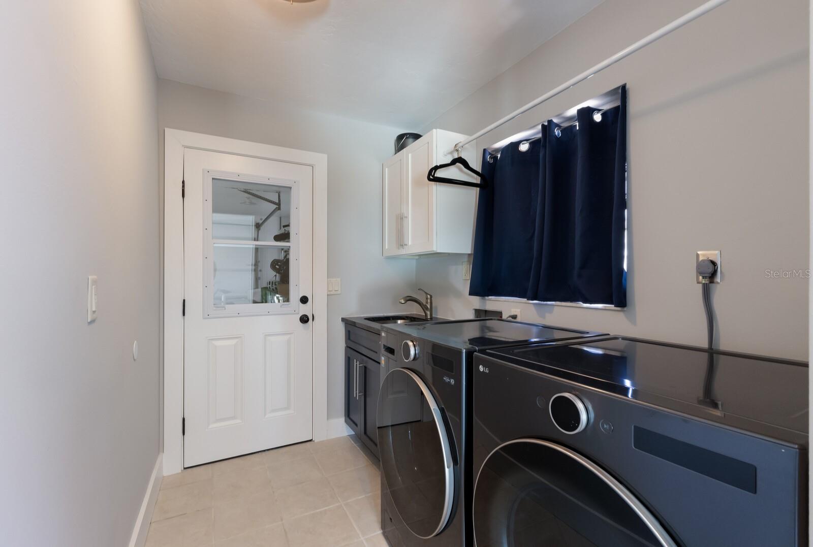 BAY PALMS ADD - Residential