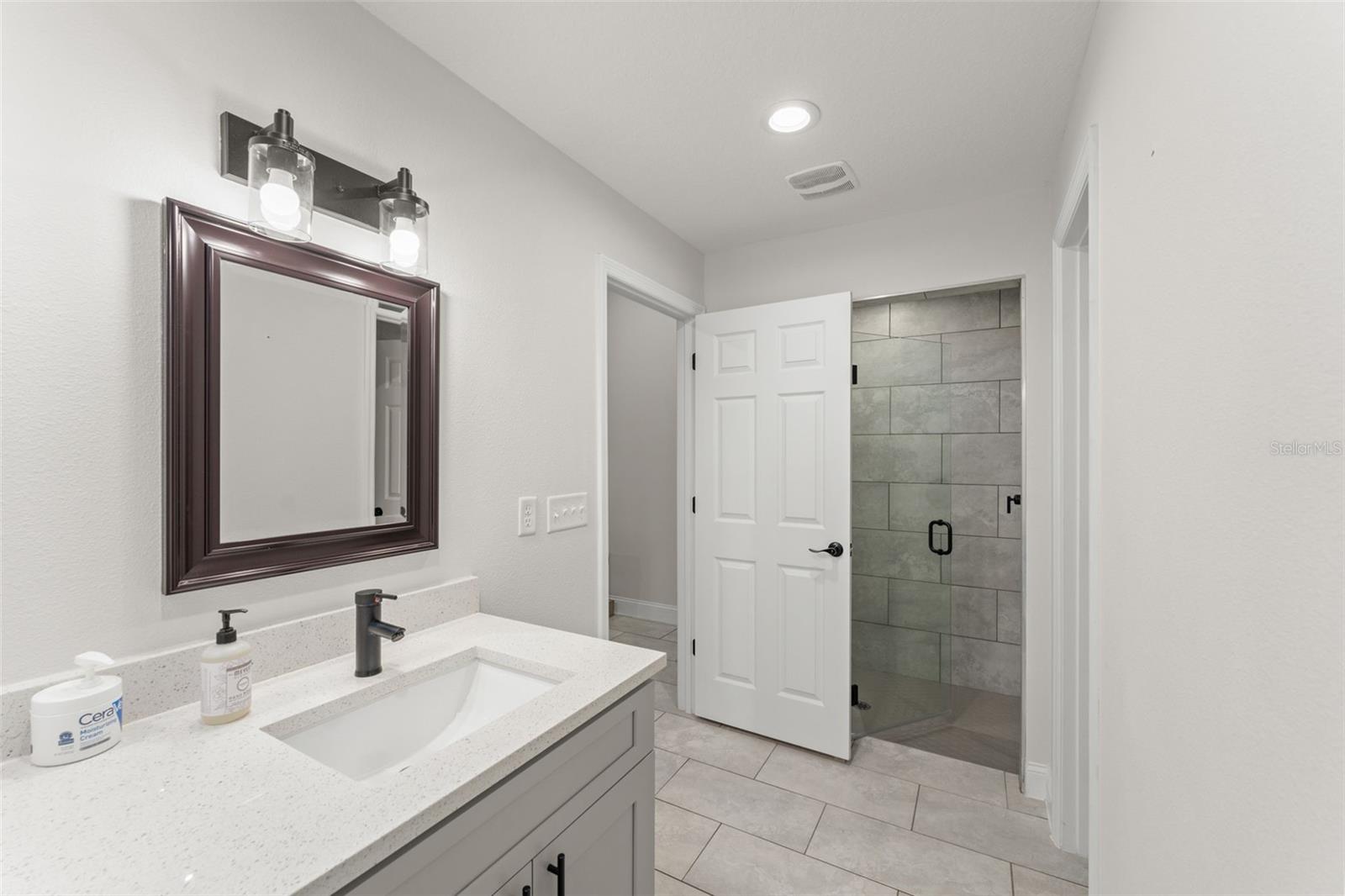 DAYTONA PARK ESTATES SEC #E - Residential