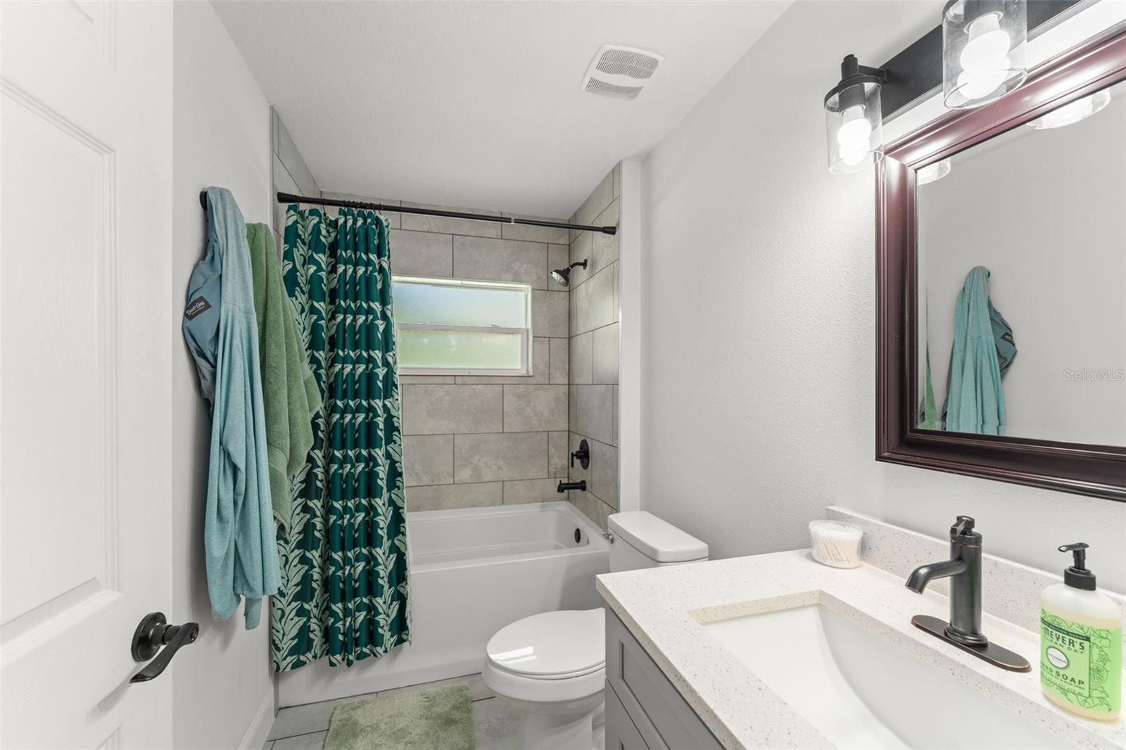 DAYTONA PARK ESTATES SEC #E - Residential