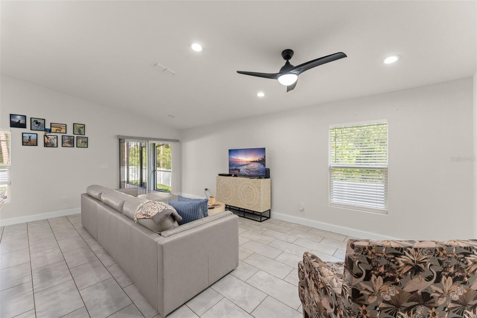 DAYTONA PARK ESTATES SEC #E - Residential