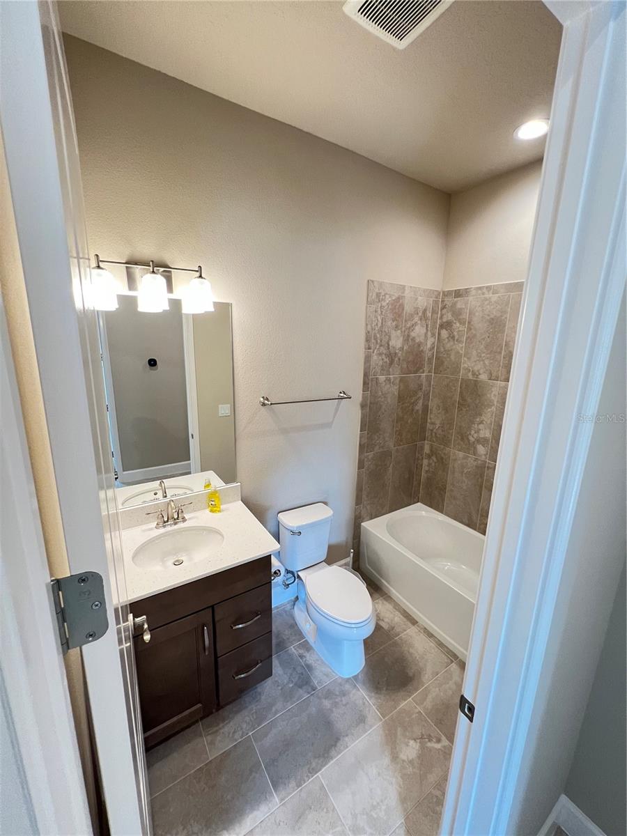 PLANTATION BAY SEC 2A-F UN 13 - Residential