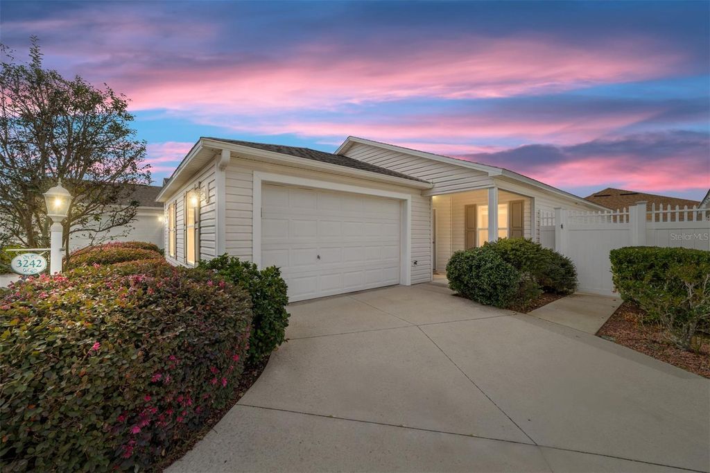 Photo of 3242 Evanside Lane, The Villages, FL 32163 (MLS # G5105386)