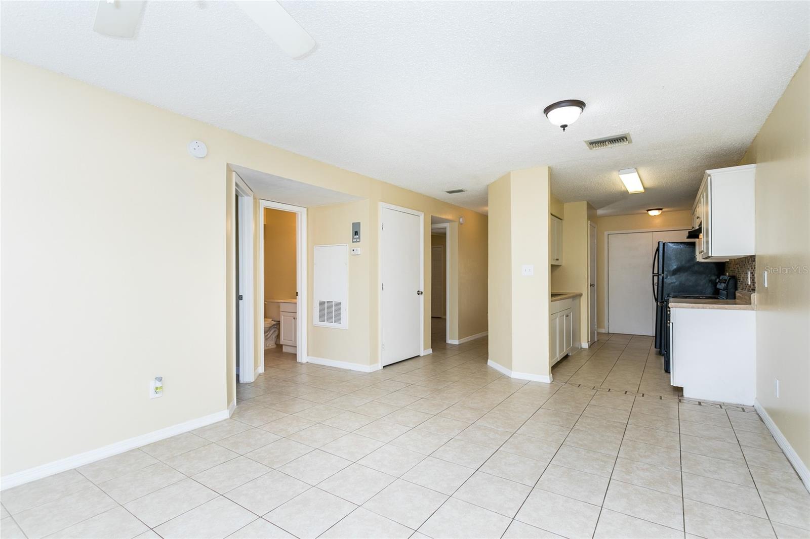 BVL UNIT 1 - Residential Lease