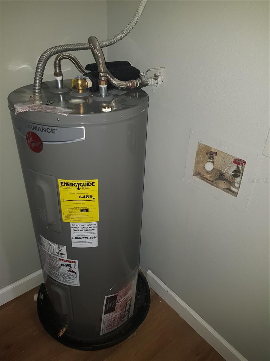 BUCKEYE MANOR - Residential Income