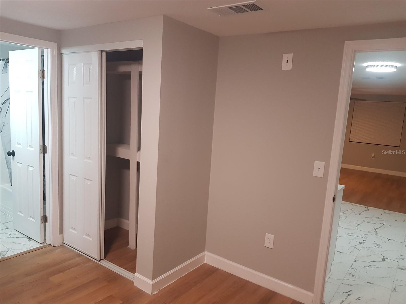 BUCKEYE MANOR - Residential Income