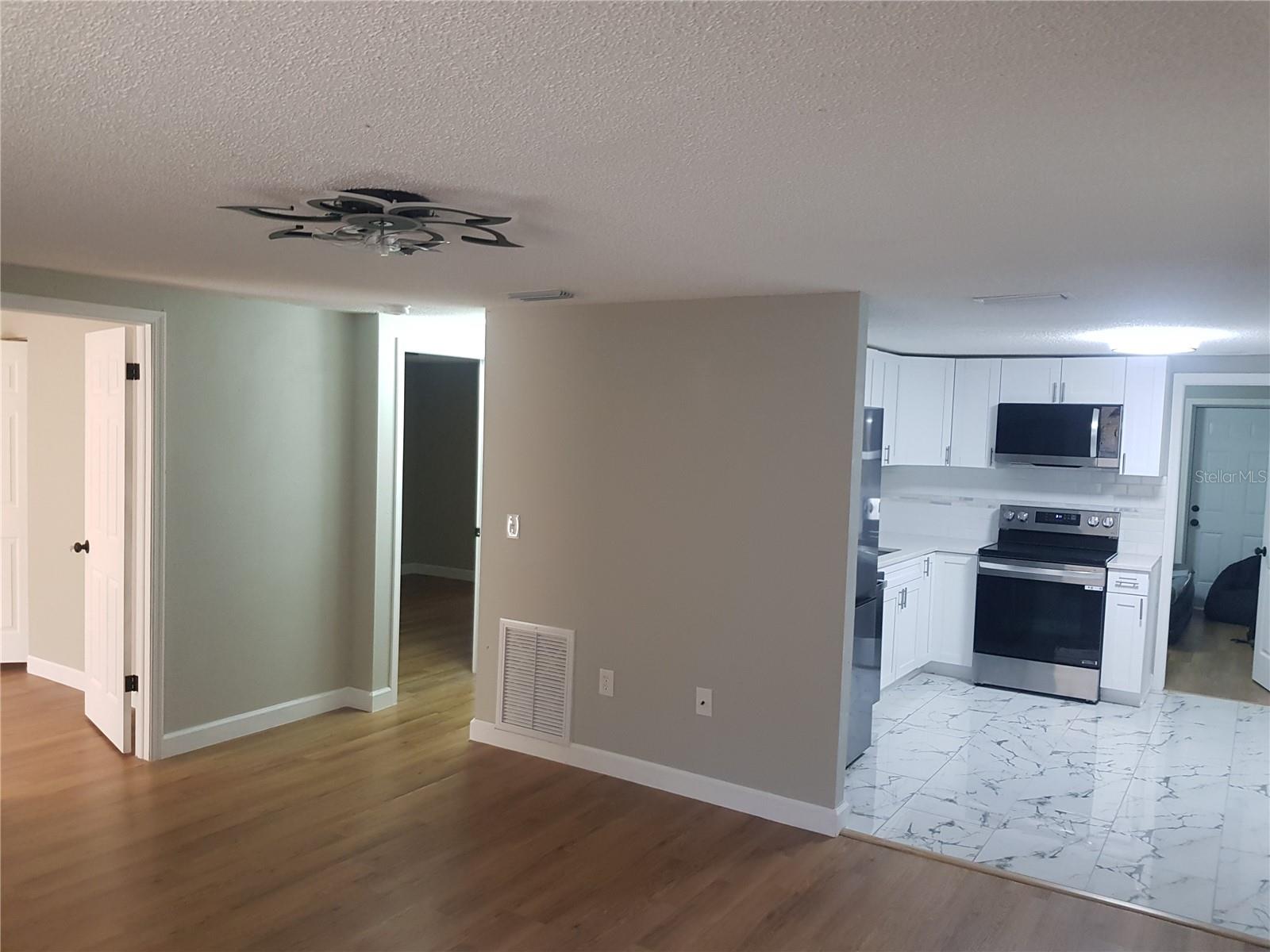 BUCKEYE MANOR - Residential Income