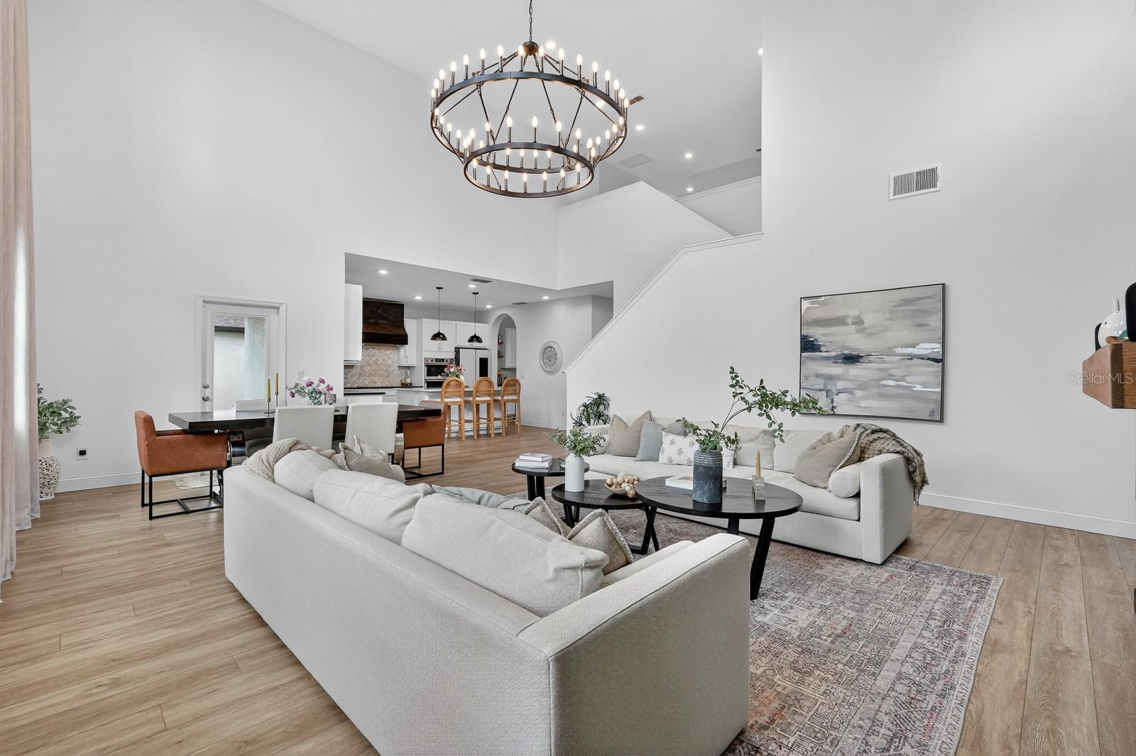 HAMPTON OAKS - Residential