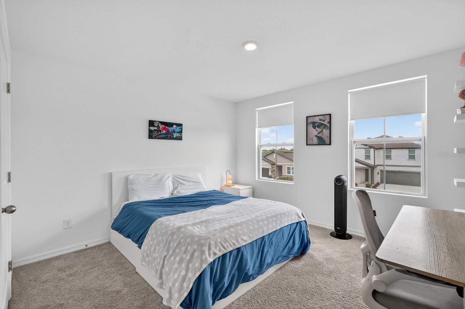 HAMPTON OAKS - Residential