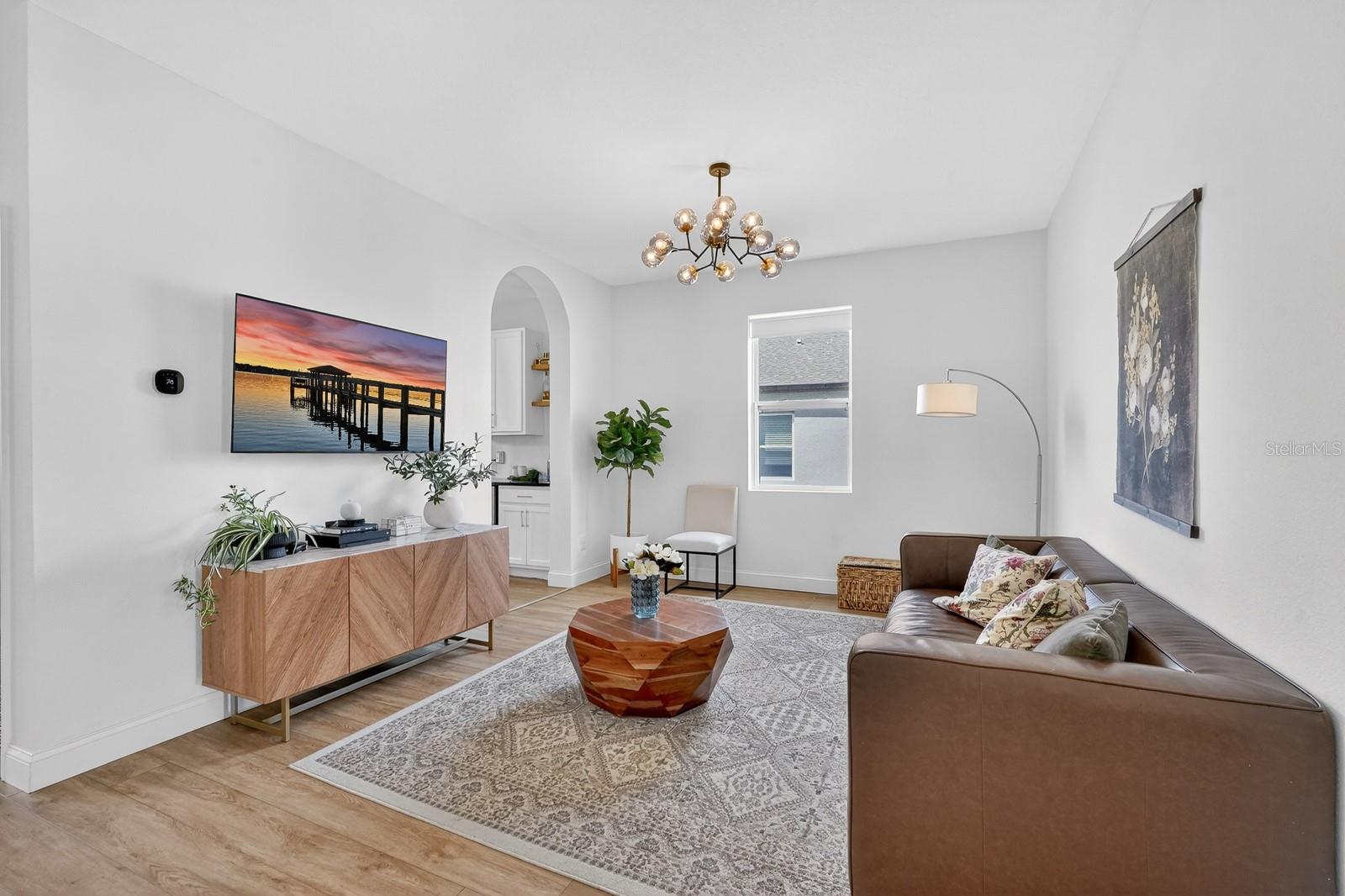 HAMPTON OAKS - Residential