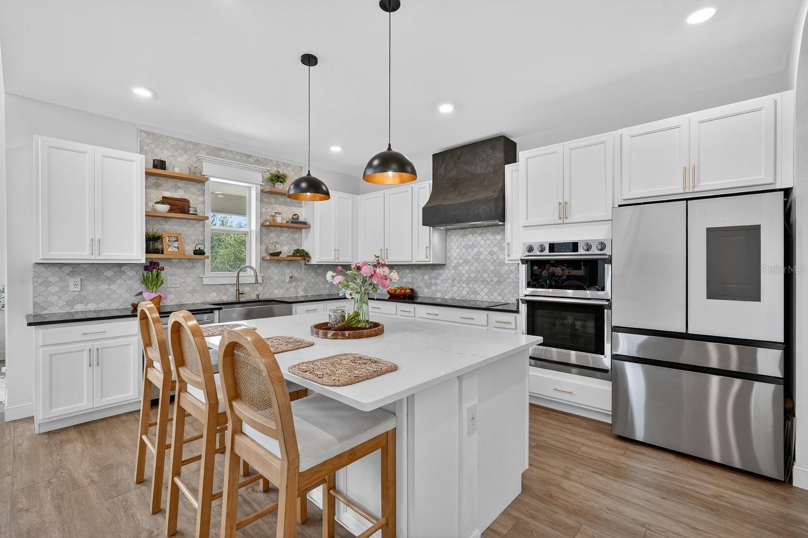 HAMPTON OAKS - Residential