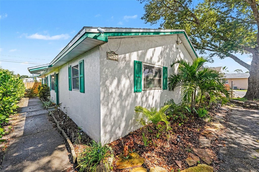 Photo of 3765 67th Avenue N #B, Pinellas Park, FL 33781 (MLS # TB8557984)