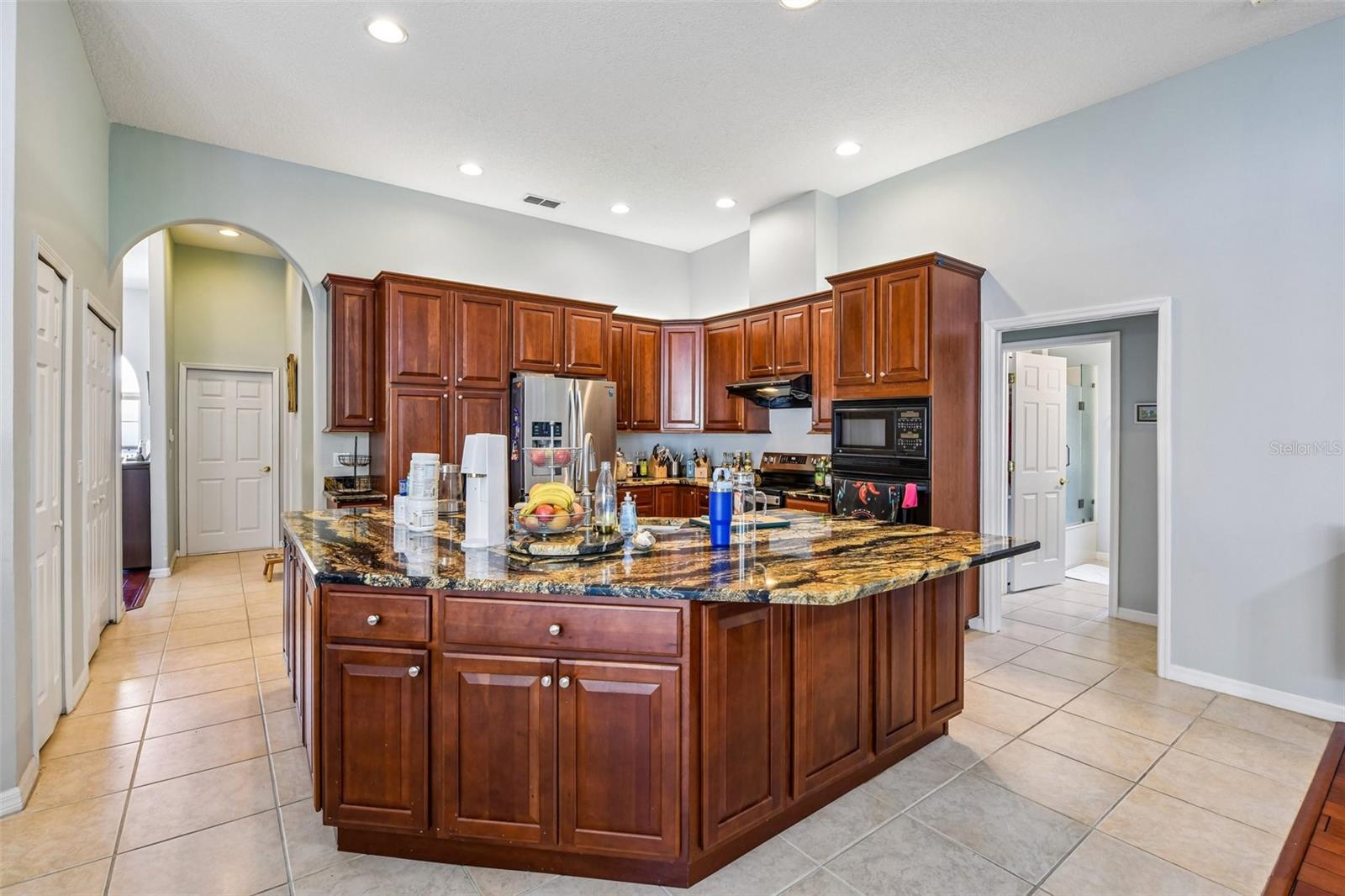 CHAPMAN LAKES PH 4 - Residential