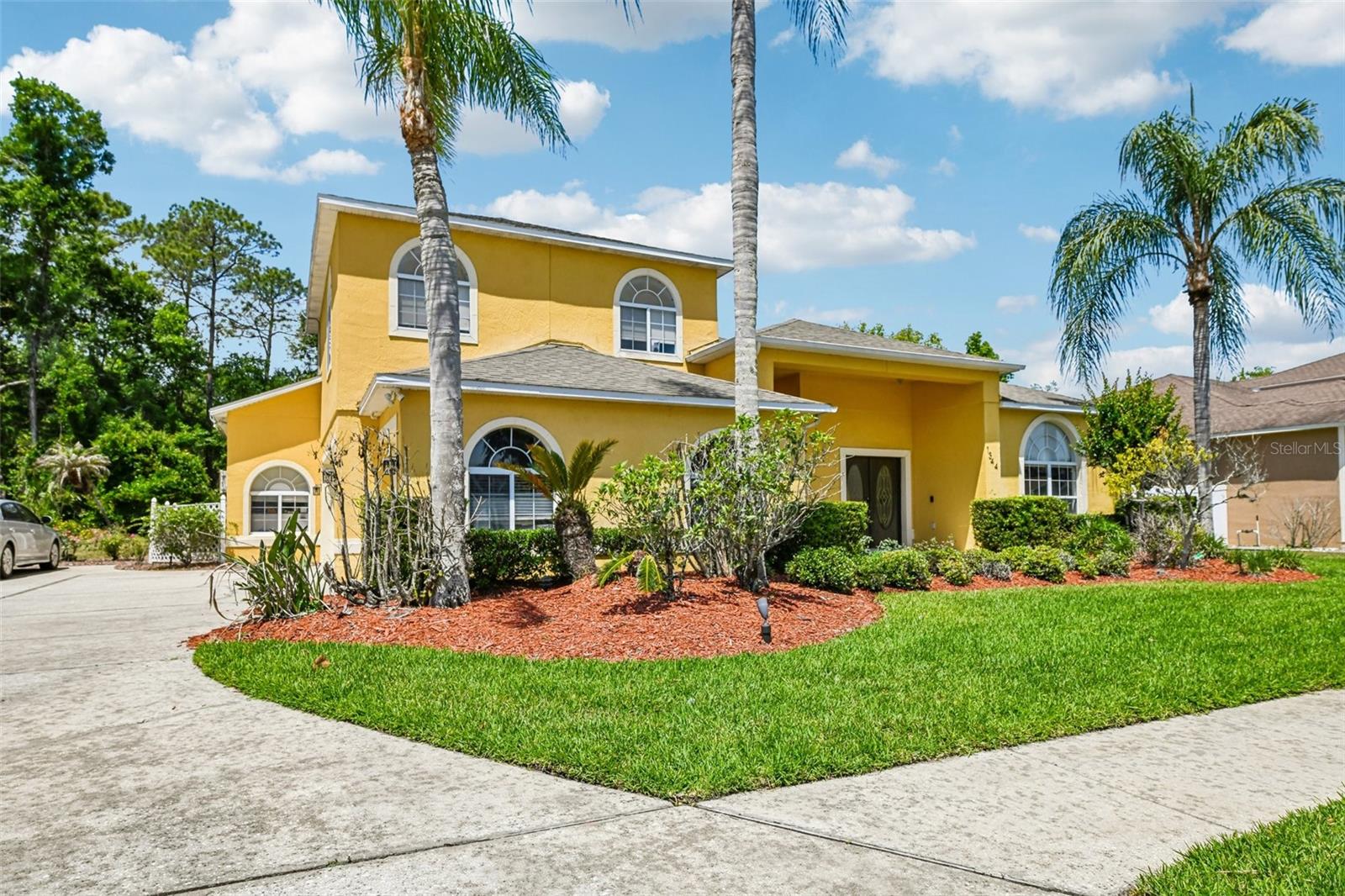 1344 TALL MAPLE LOOP