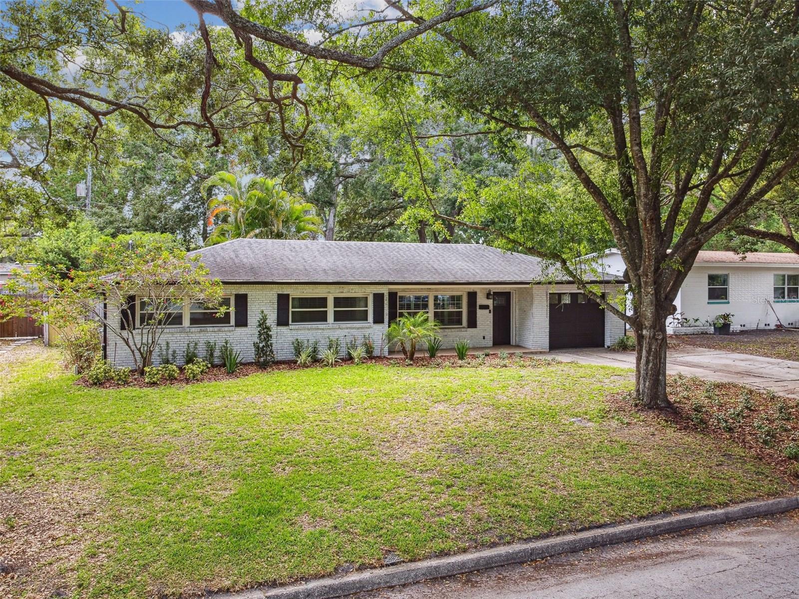 3520 N WESTMORELAND DRIVE