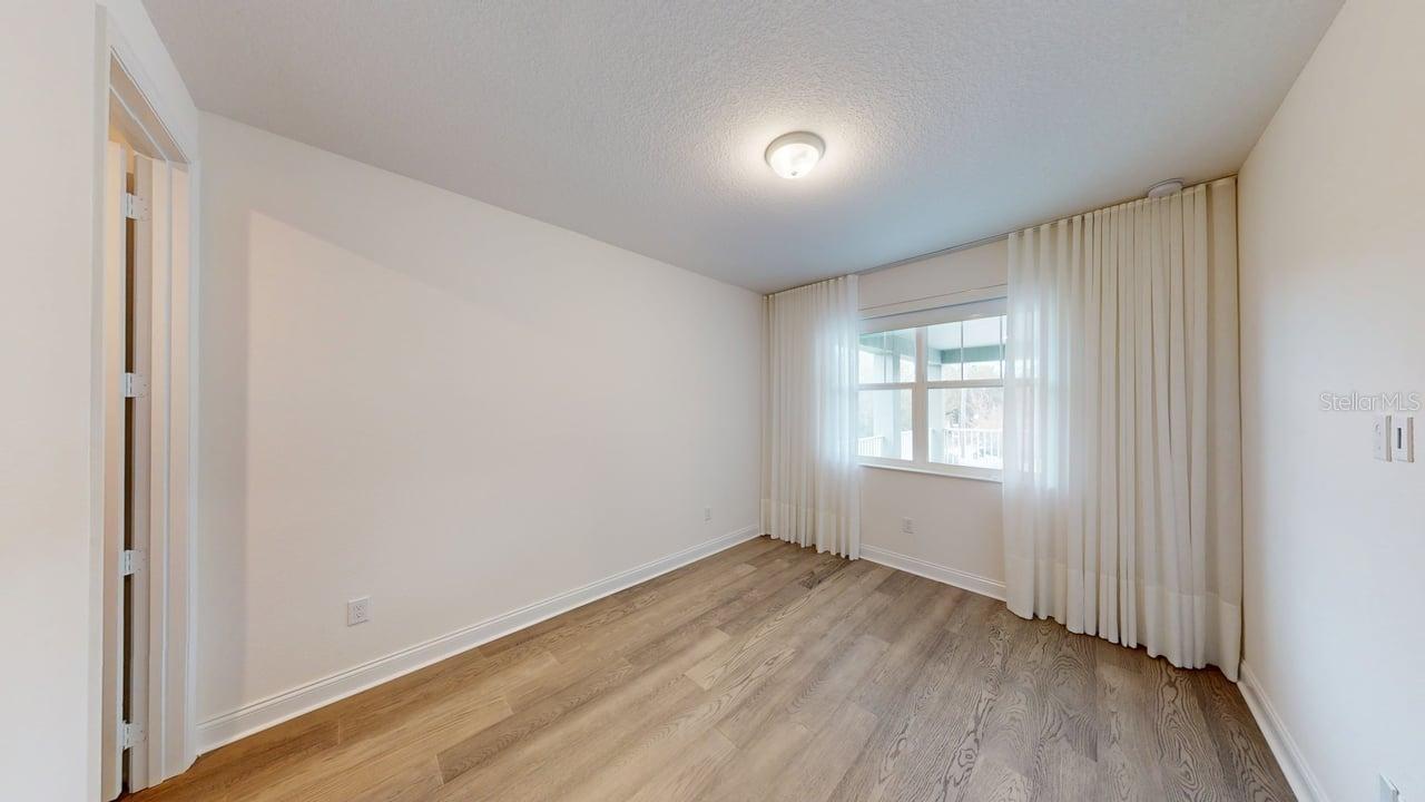 SANCTUARY/TWIN WATERS - Residential