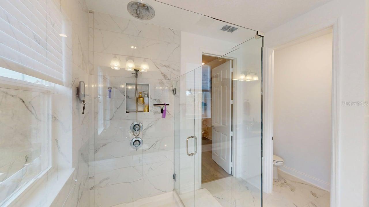 SANCTUARY/TWIN WATERS - Residential