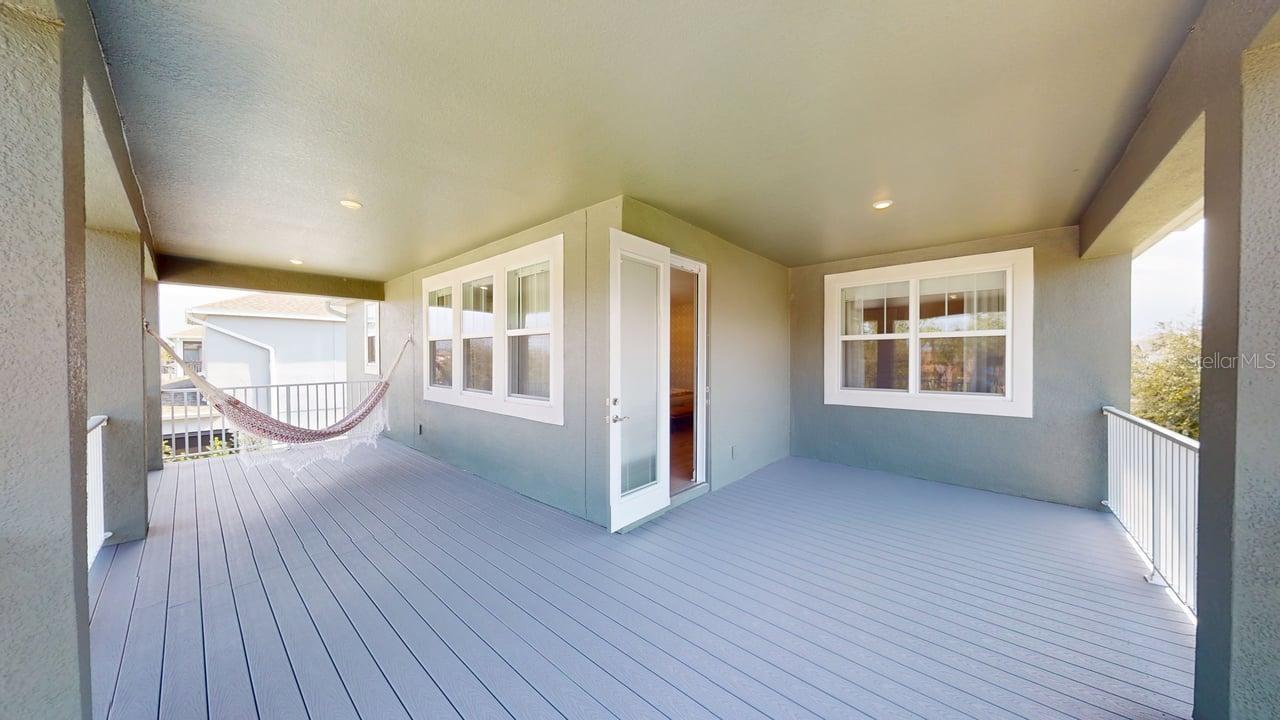 SANCTUARY/TWIN WATERS - Residential