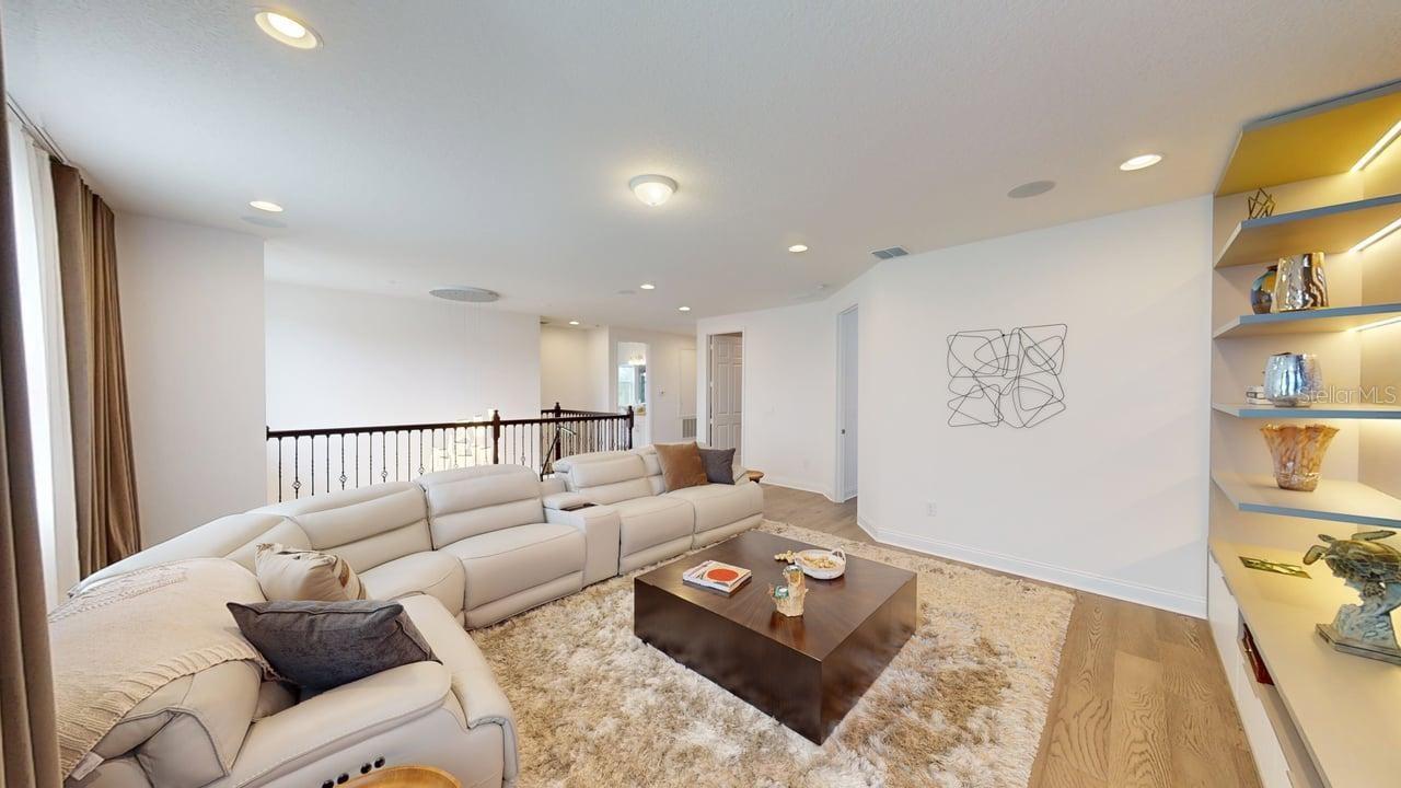 SANCTUARY/TWIN WATERS - Residential