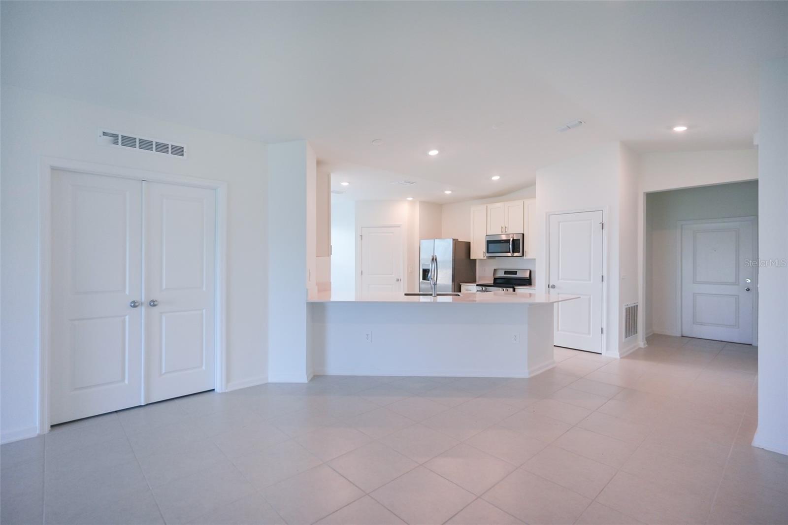 WESTVIEW POD B NEIGHBORHOOD 2A & 2B PH 1 - Residential Lease