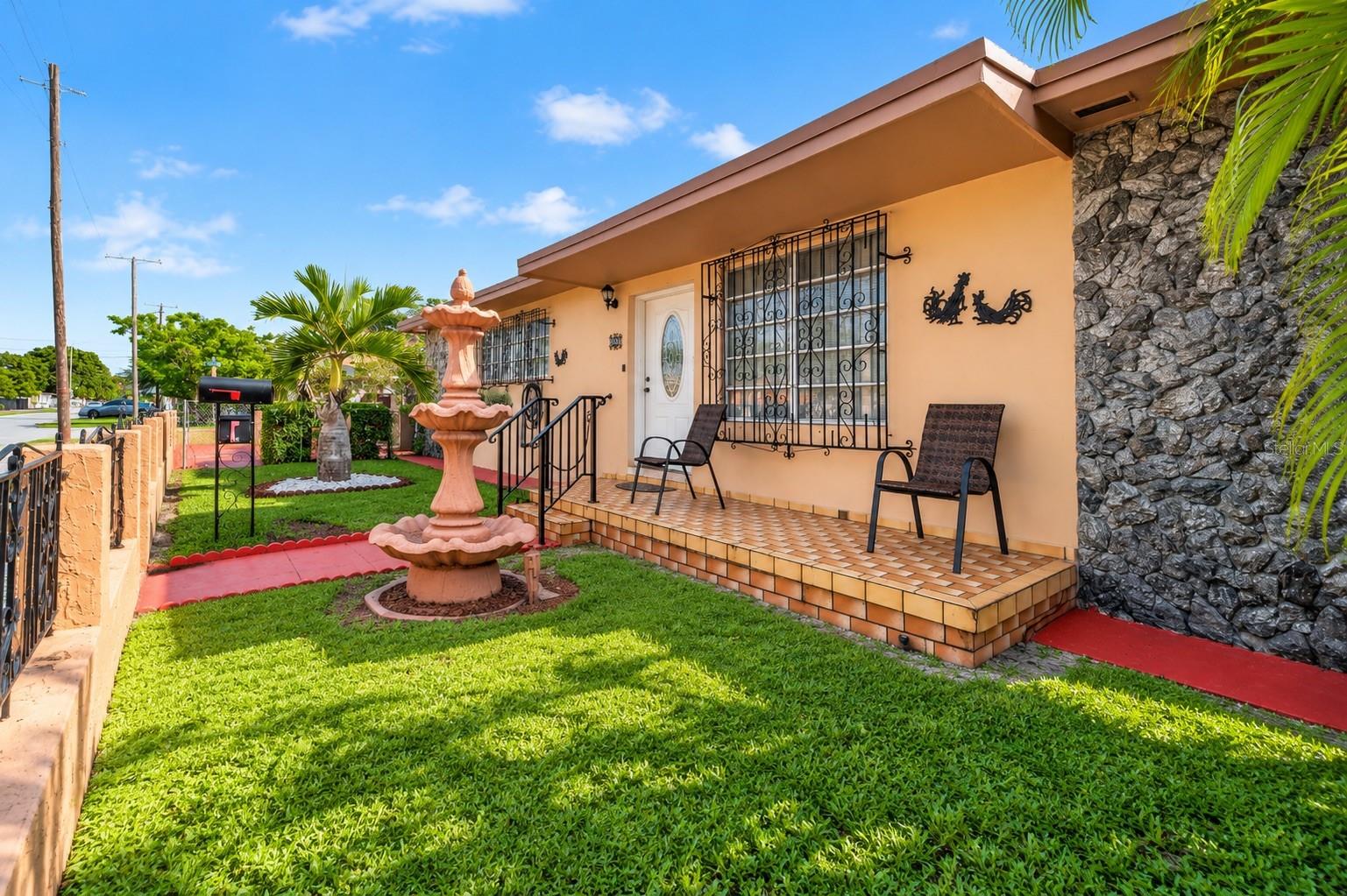 500 E 40TH STREET
