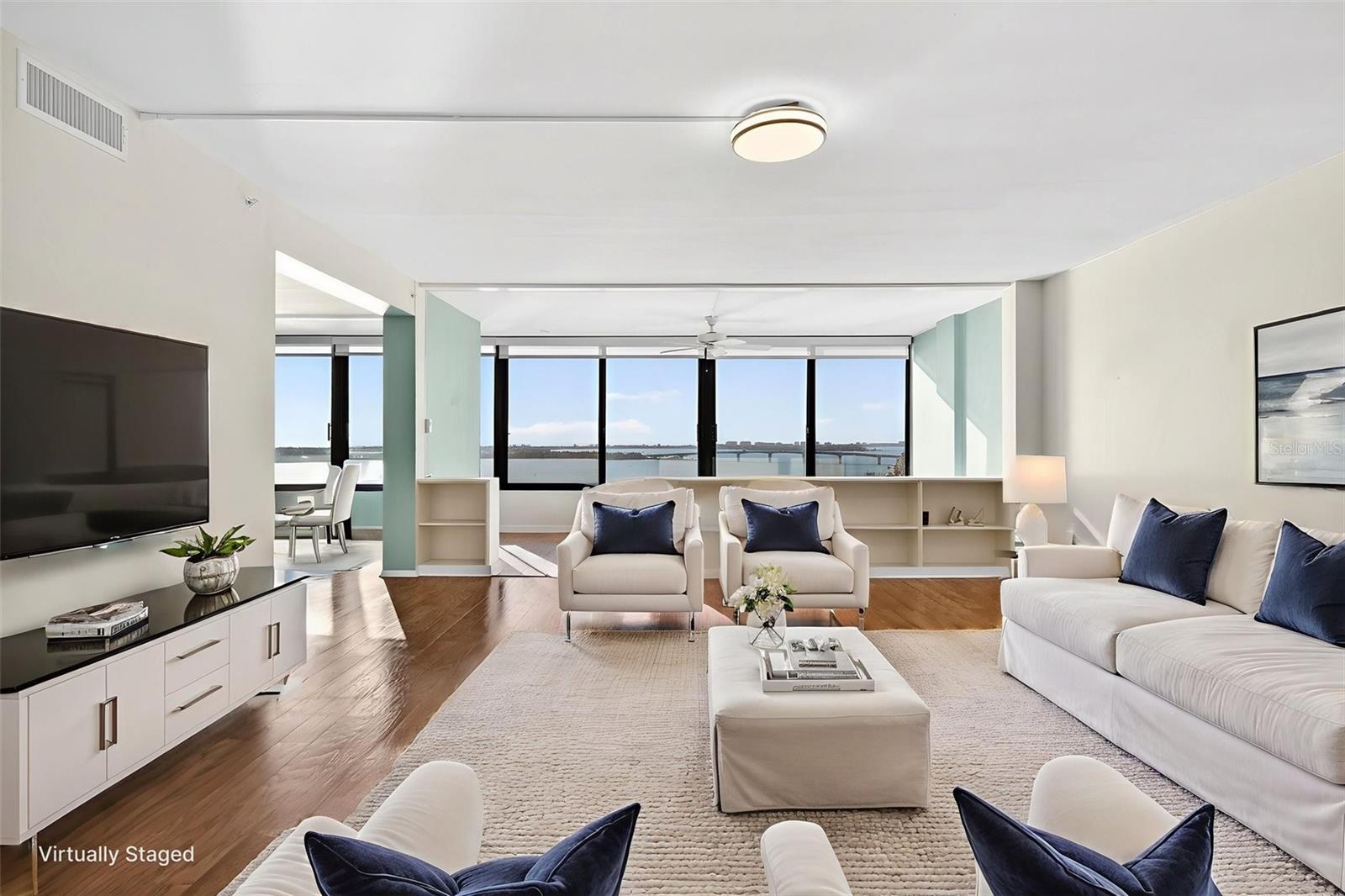 EMBASSY HOUSE - Residential