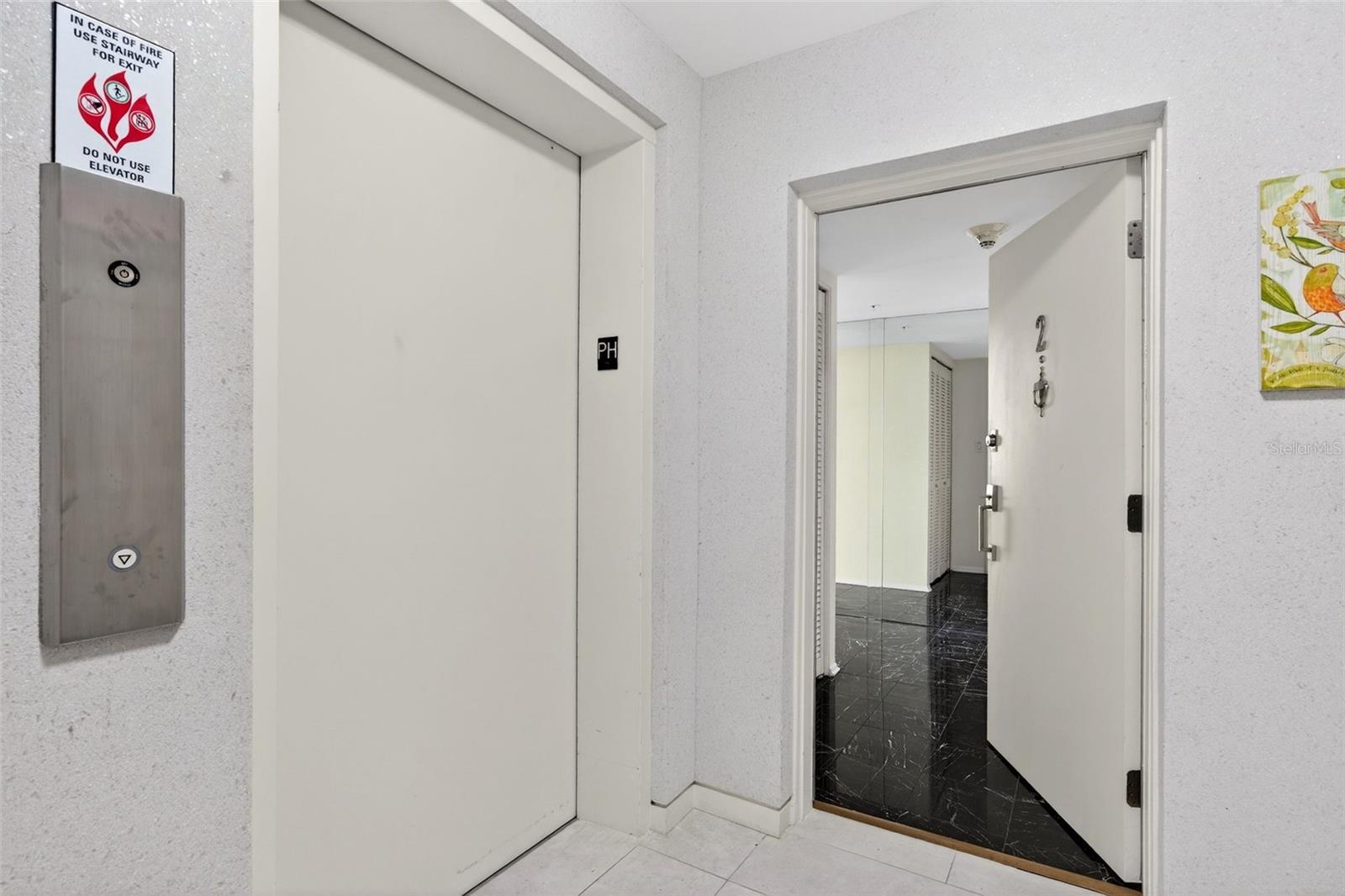 EMBASSY HOUSE - Residential