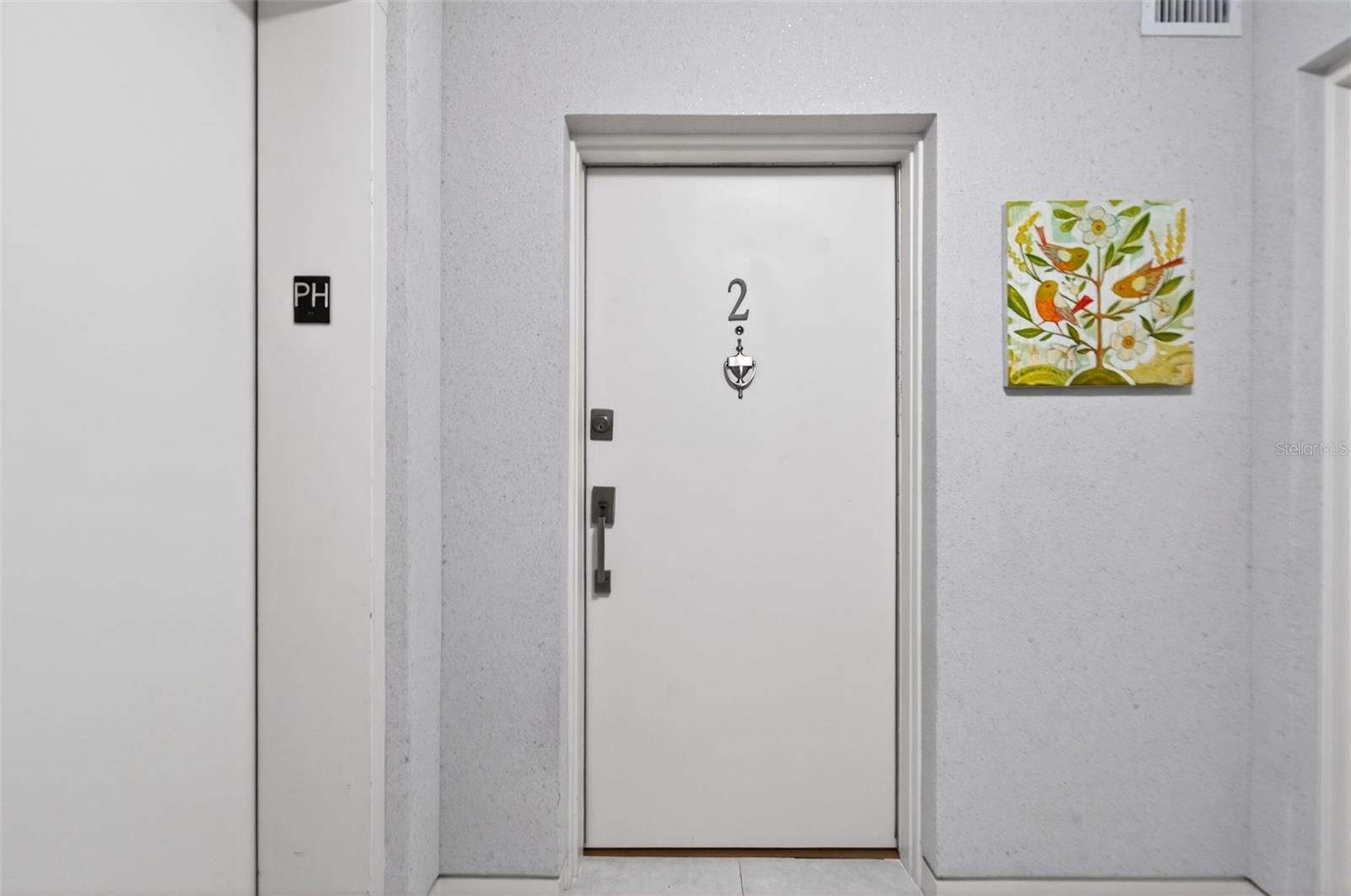 EMBASSY HOUSE - Residential