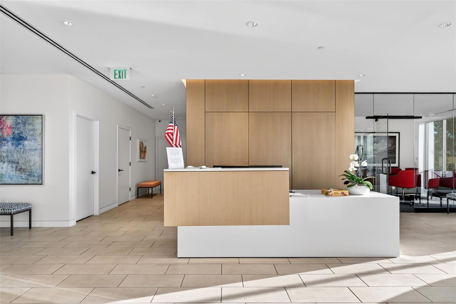 EMBASSY HOUSE - Residential