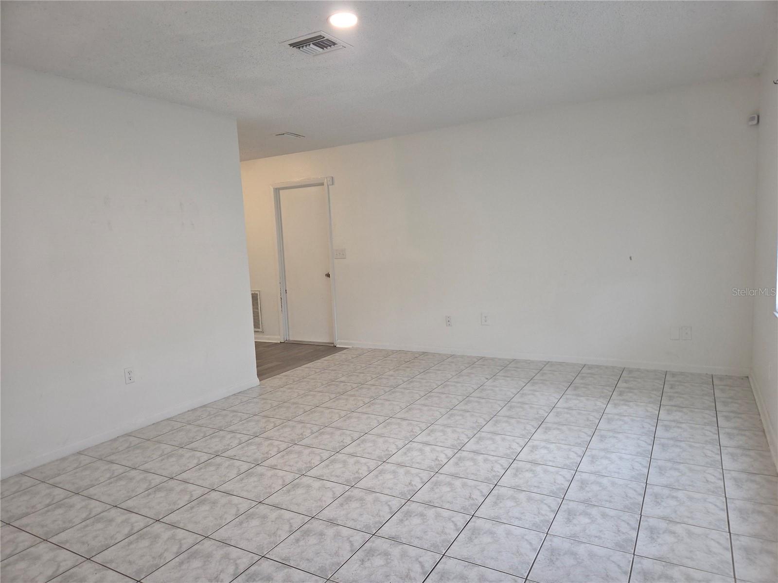 POINCIANA NBRHD 01 VILLAGE 03 - Residential