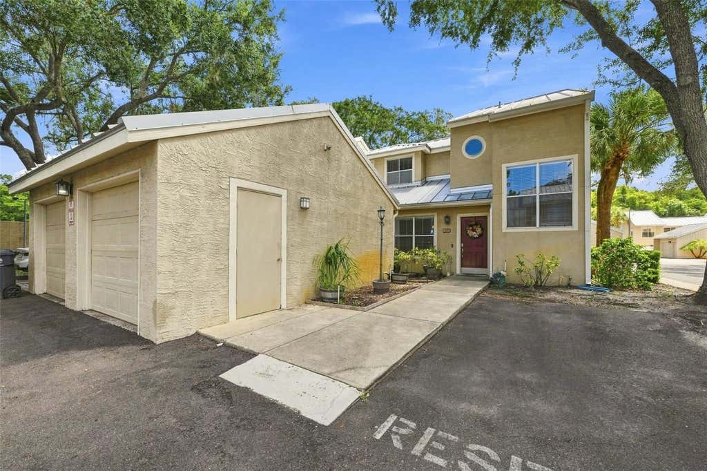 Photo of 13017 Lorna Place, Tampa, FL 33618 (MLS # TB8538893)