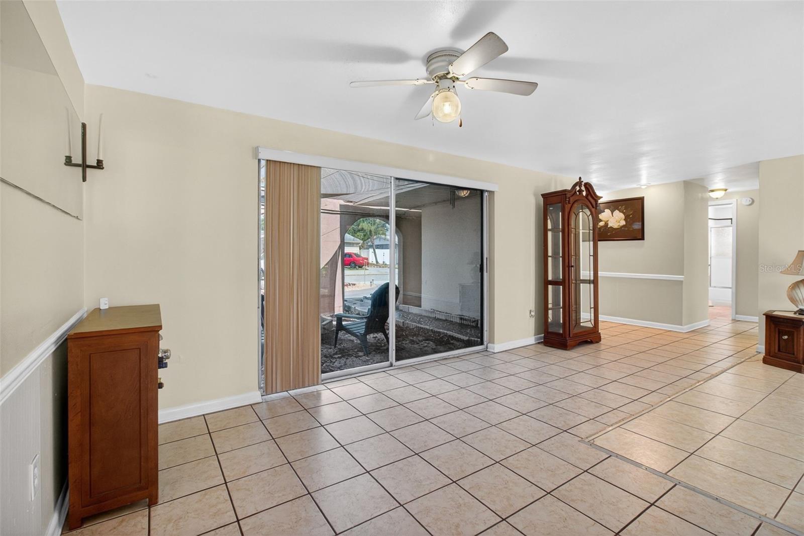 BEACON SQUARE - Residential