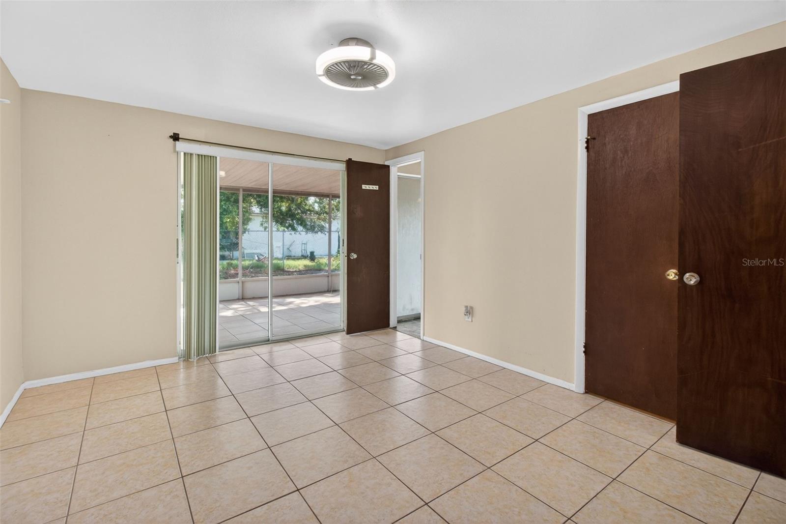 BEACON SQUARE - Residential