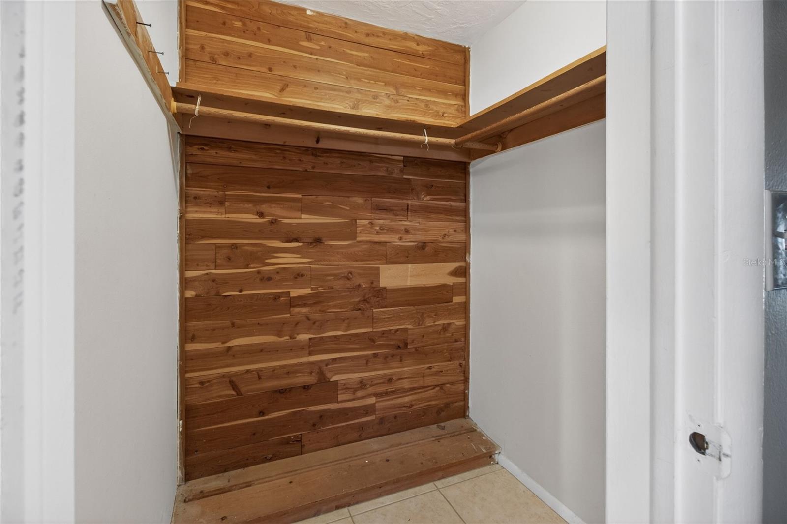 BEACON SQUARE - Residential