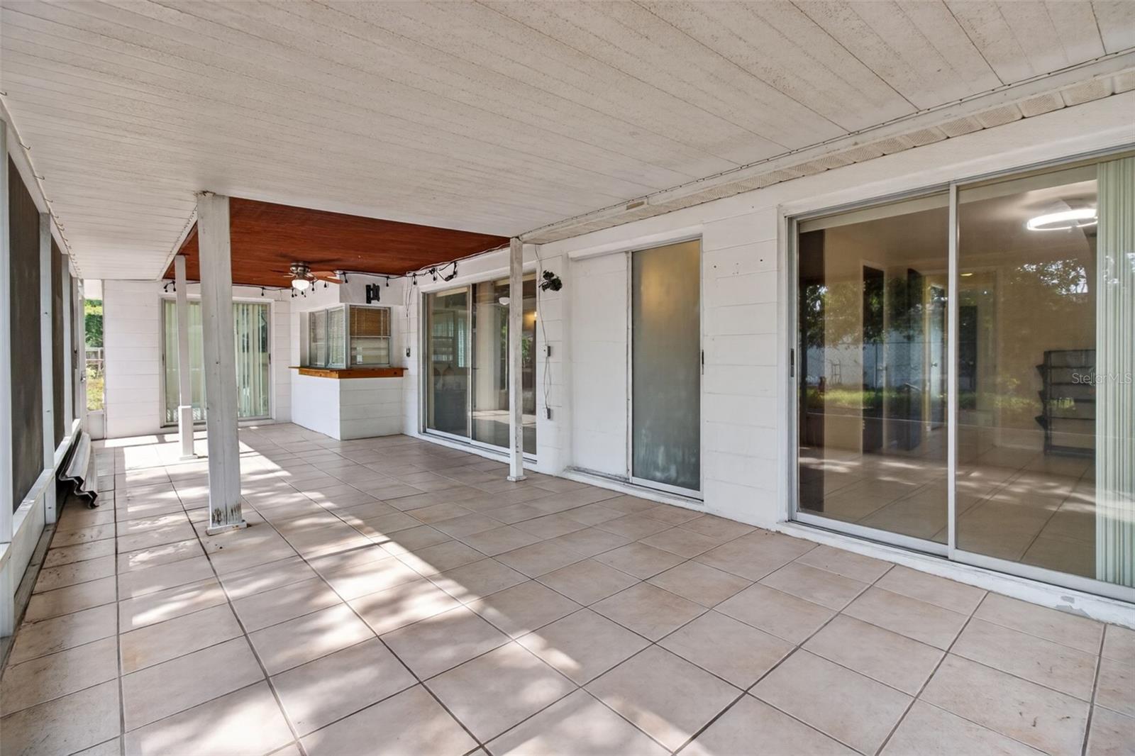 BEACON SQUARE - Residential