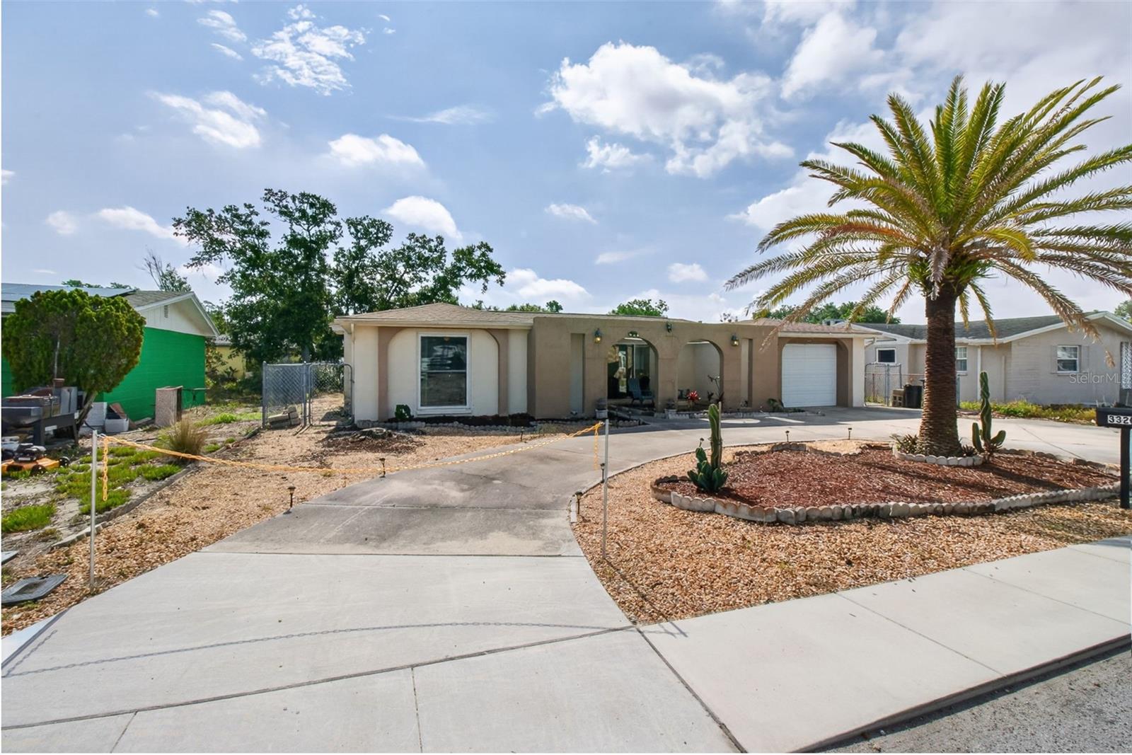 BEACON SQUARE - Residential