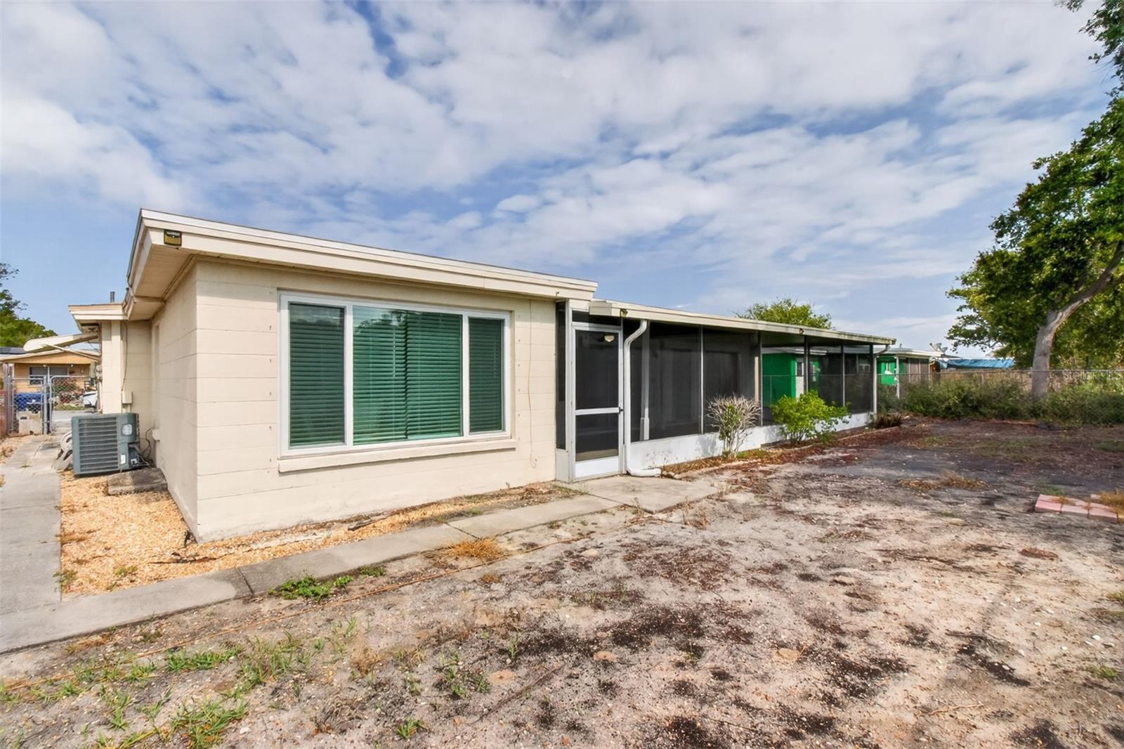 BEACON SQUARE - Residential