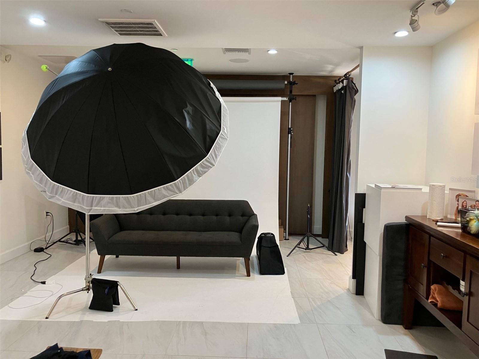 PALMA CEIA PARK - Commercial Lease