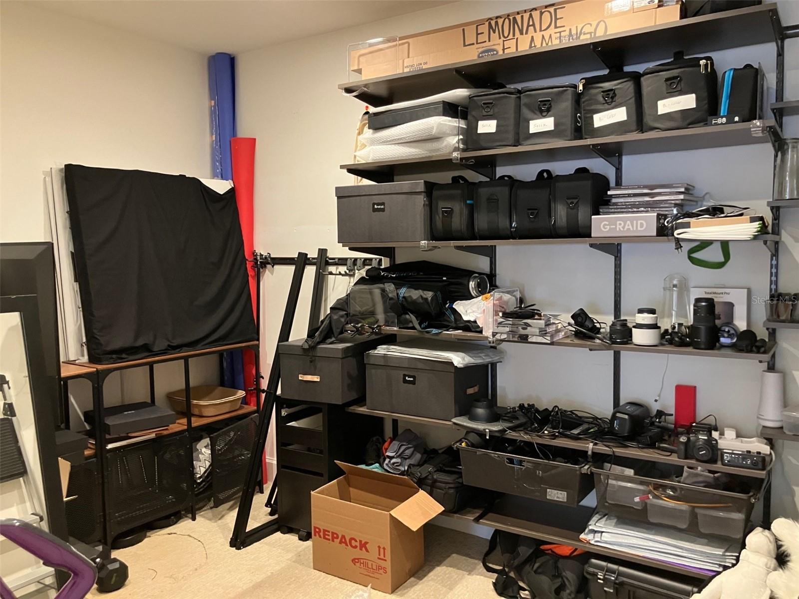 PALMA CEIA PARK - Commercial Lease