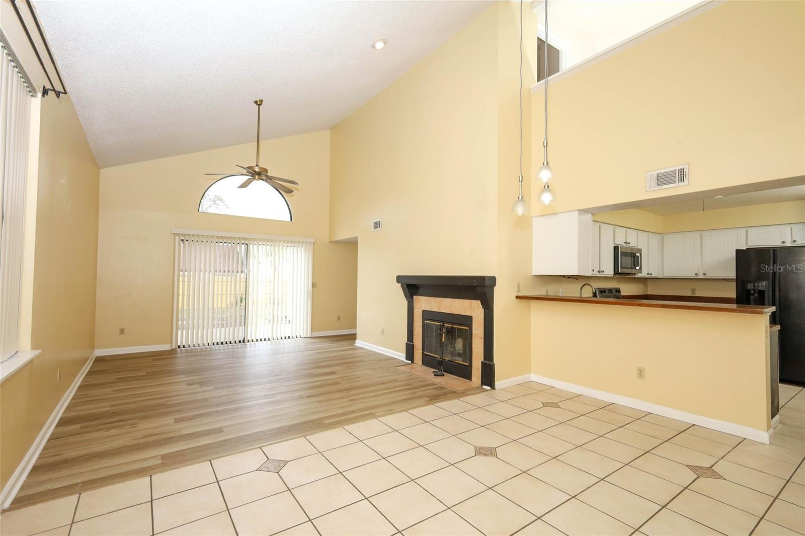 ESSEX POINT SOUTH - Residential