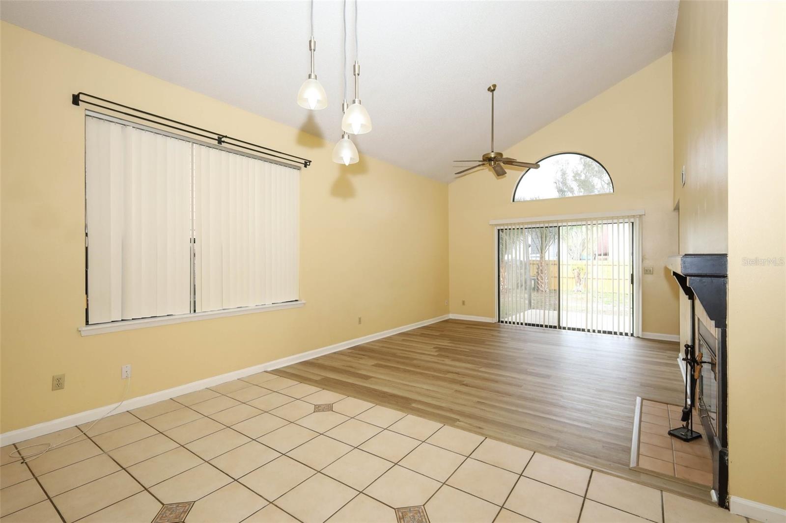 ESSEX POINT SOUTH - Residential