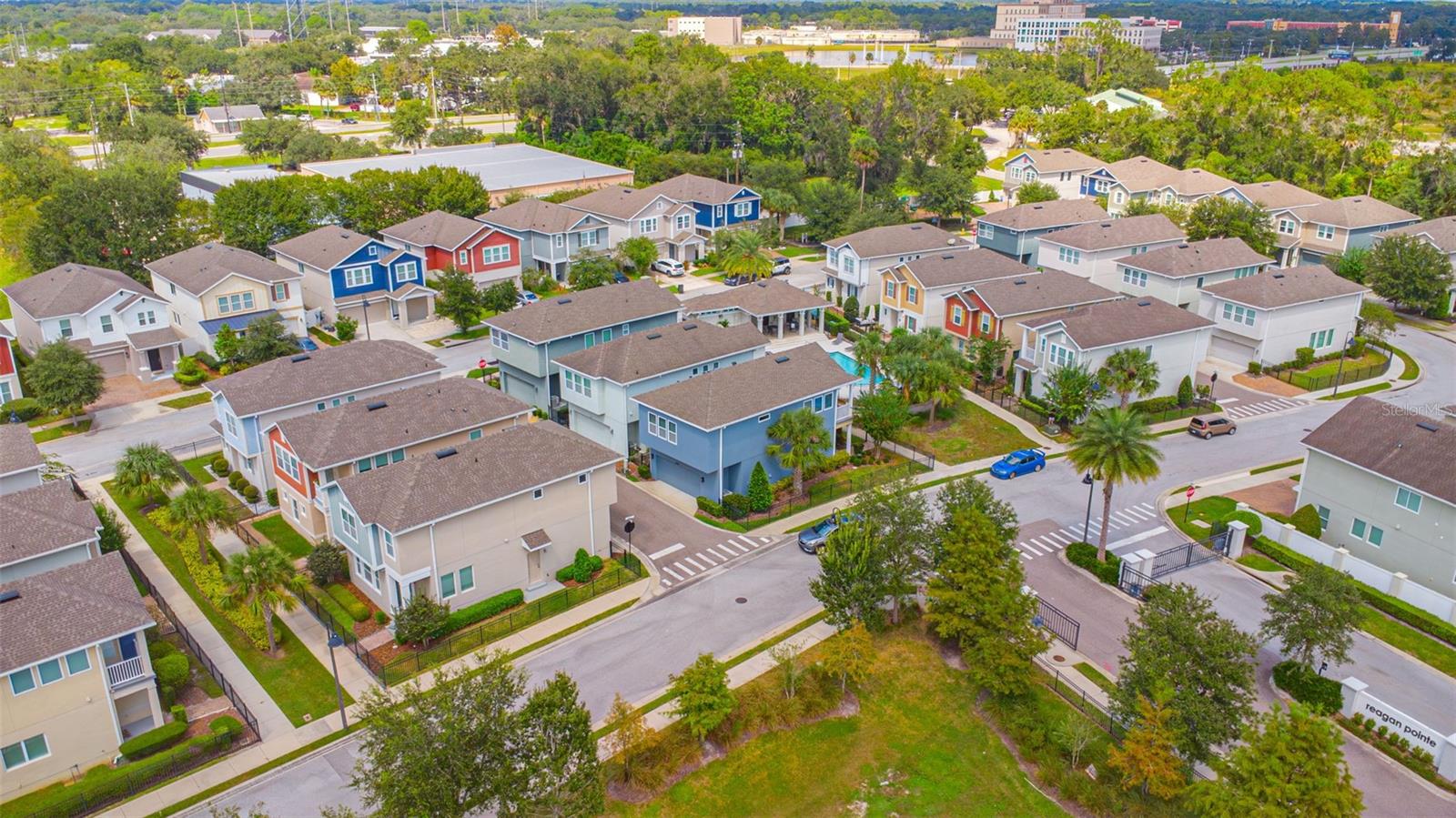 REAGAN POINTE - Residential