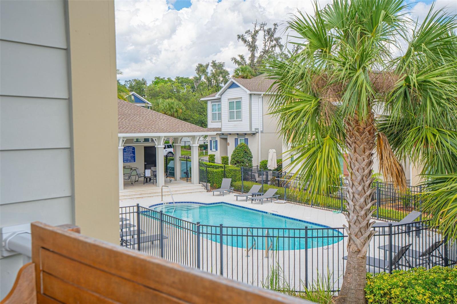 REAGAN POINTE - Residential