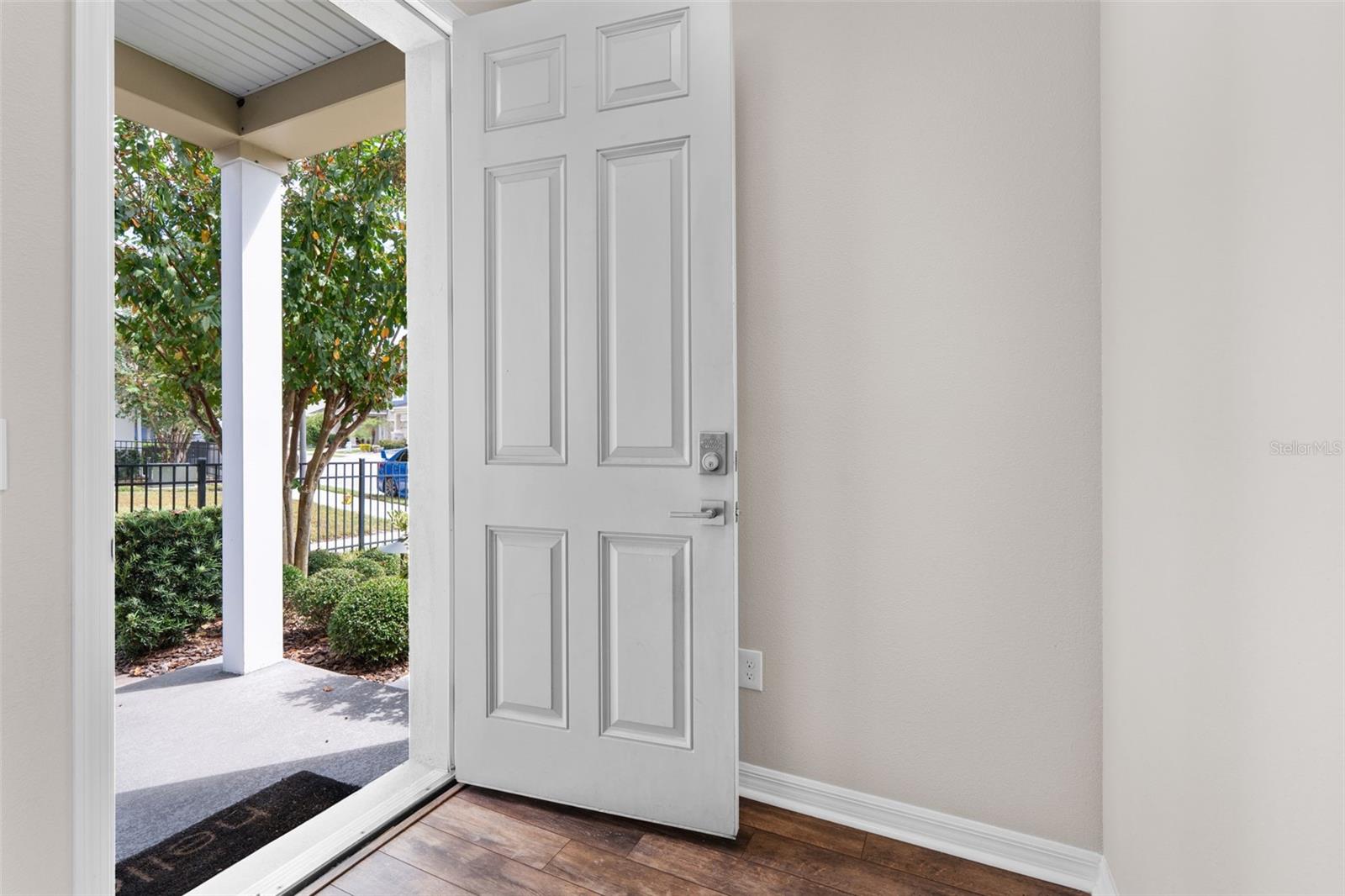 REAGAN POINTE - Residential
