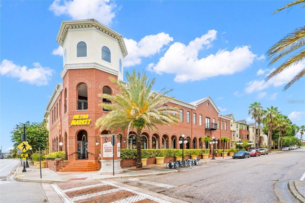 Photo of 1910 E Palm Avenue #10209, Tampa, FL 33605 (MLS # TB8380545)