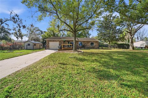 Photo of 2327 Sean Lane, Lakeland, FL 33812 (MLS # TB8485771)