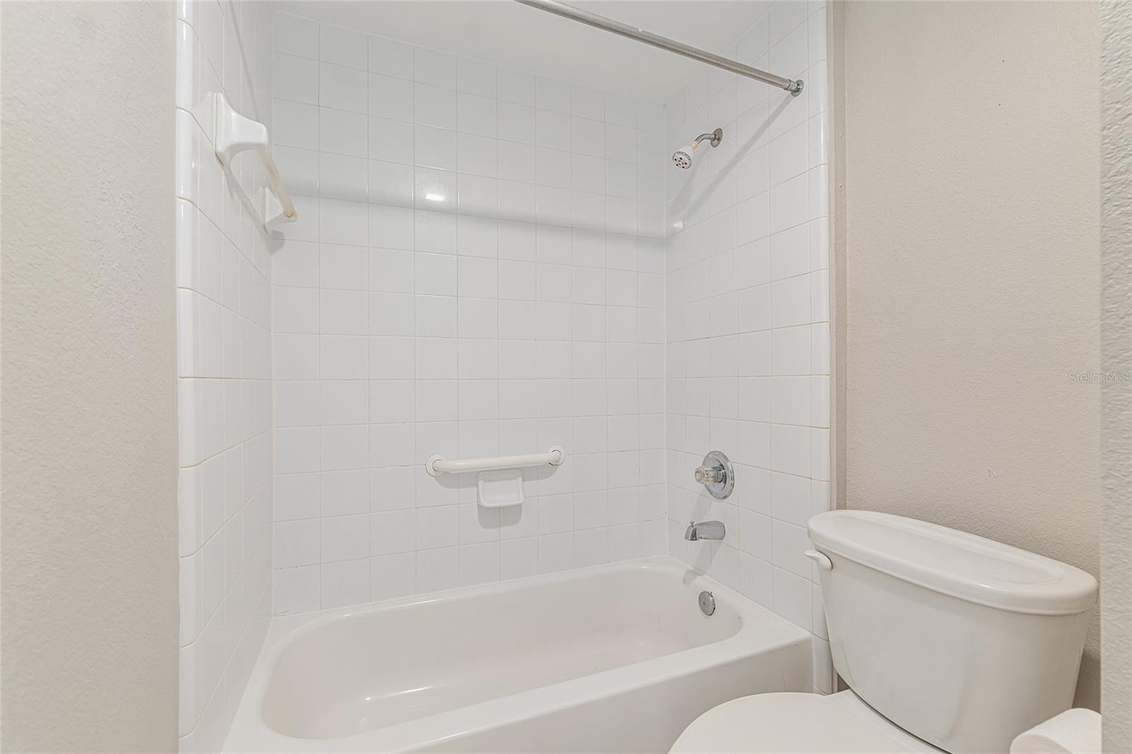 THE VILLAGE AT HAILE - Residential