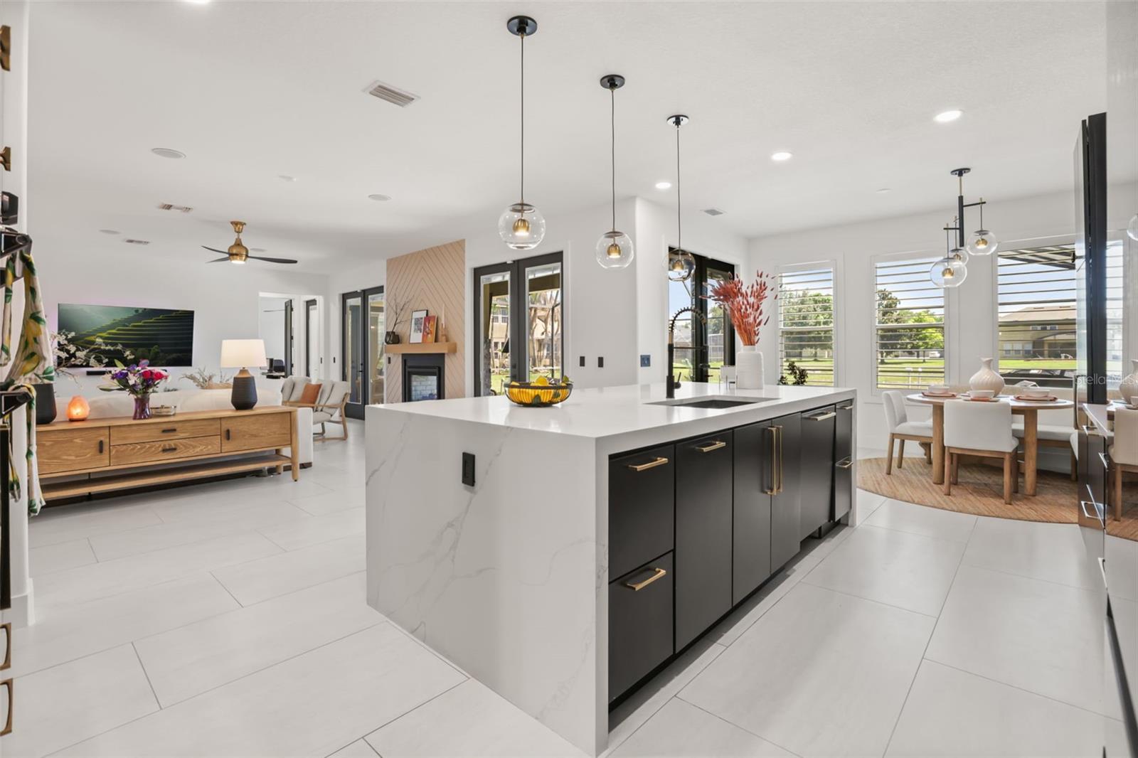 GRANDE PINES - Residential