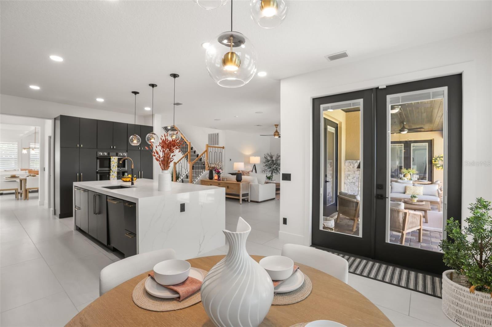 GRANDE PINES - Residential