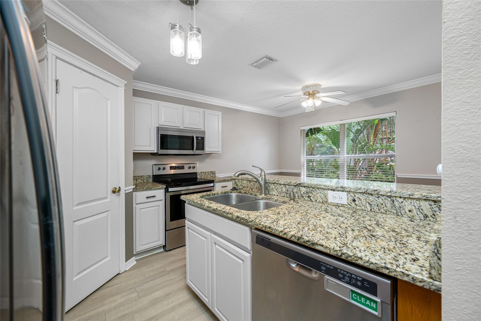 FISHHAWK RANCH PH 2 PRCL - Residential